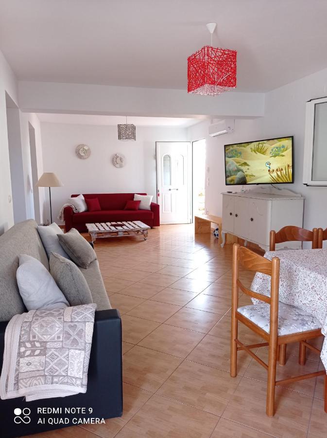 Апартаменты Marina'S House Хелмата Экстерьер фото